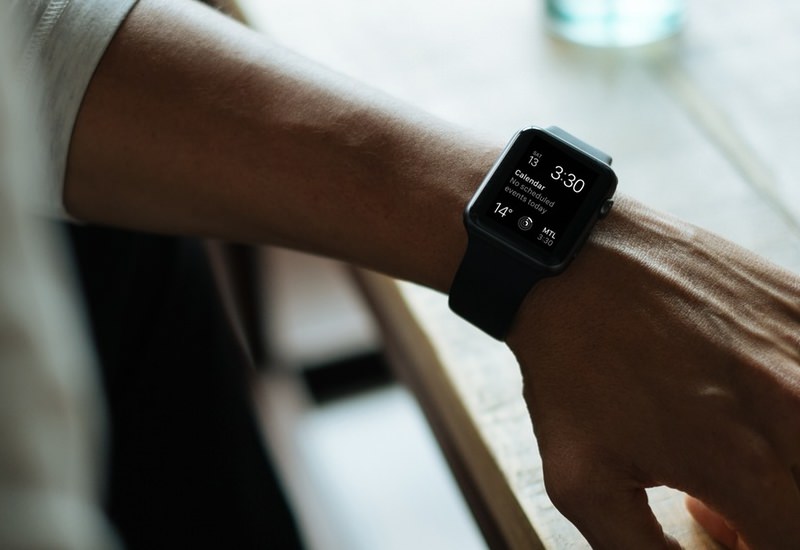 High-resolution Apple Watch Photos
