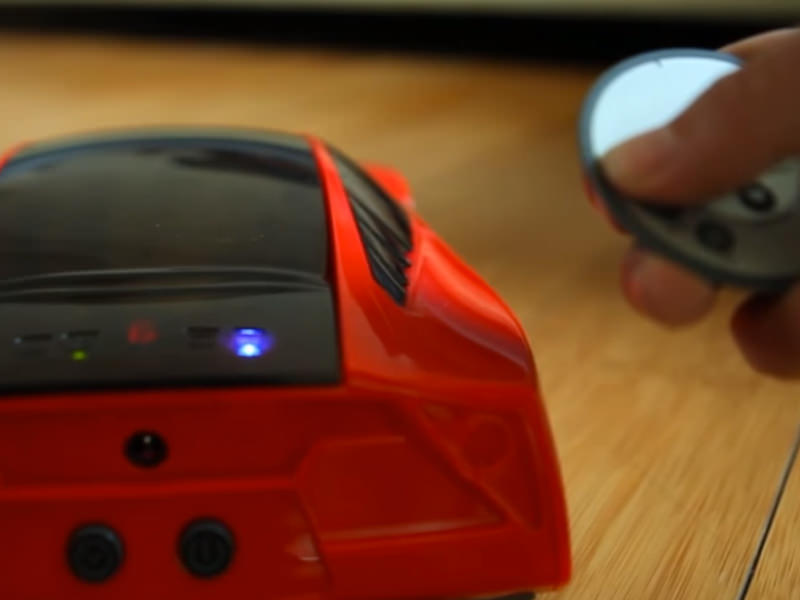 QQ4R Car Robot Vacuum Cleaner